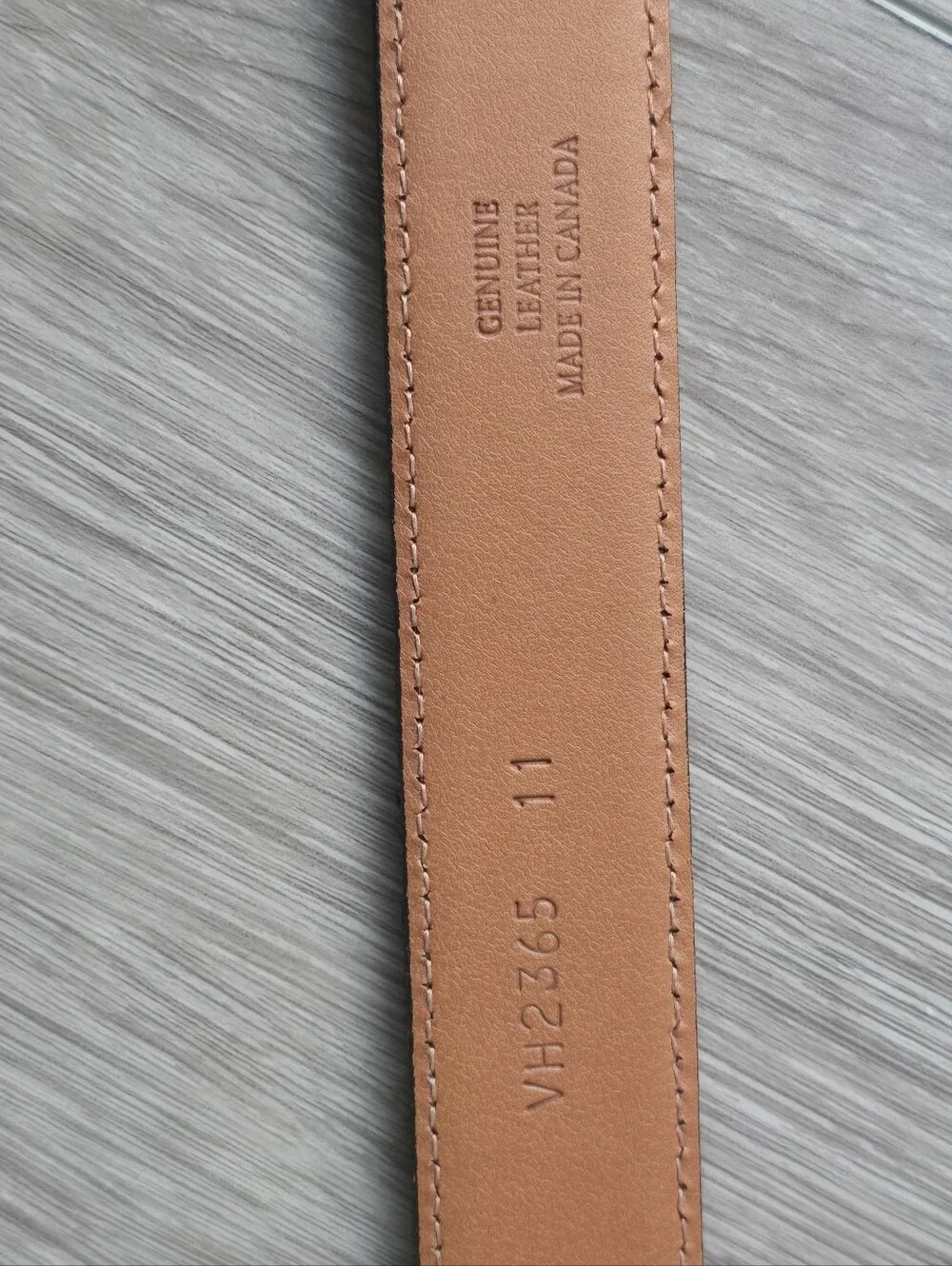 Brown Leather Belt Men's 44 Gold Buckle Genuine Dress Classic Made In Canada